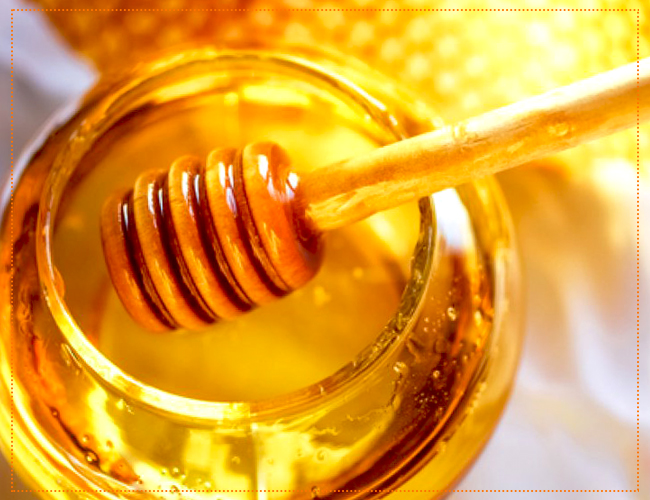 Можно ли есть мед при запоре взрослым, детям и беременным женщинам, можно ли мед при беременности мед при беременности полезные свойства меда употребление меда при вынашивании малыша в лечебных целях мед с лимоном